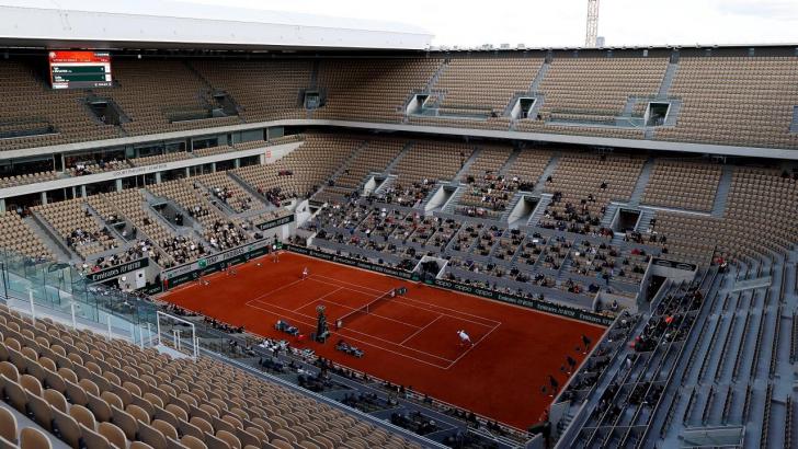 Court Philippe-Chatrier at Roland Garros